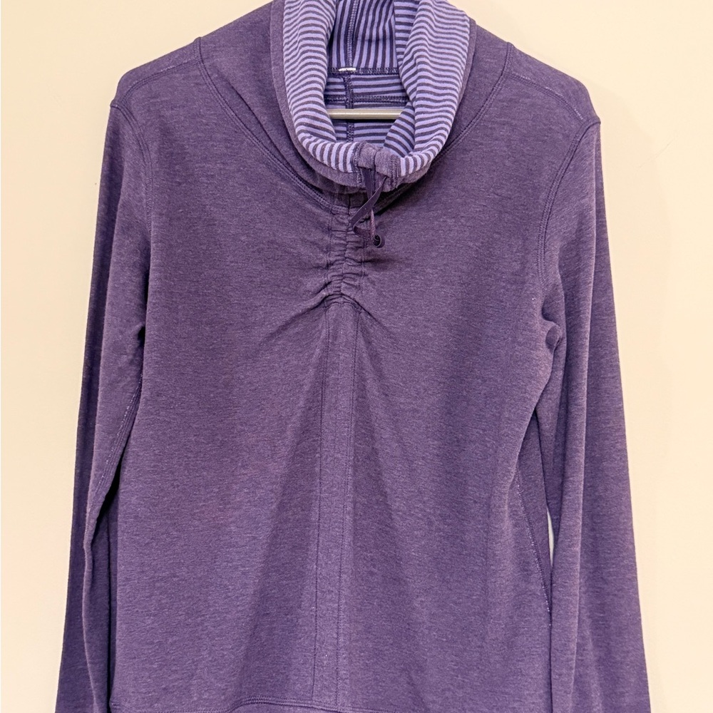 Lululemon In A Cinch Reversible Cowl Neck